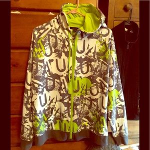 Men’s XL under armor hoodie